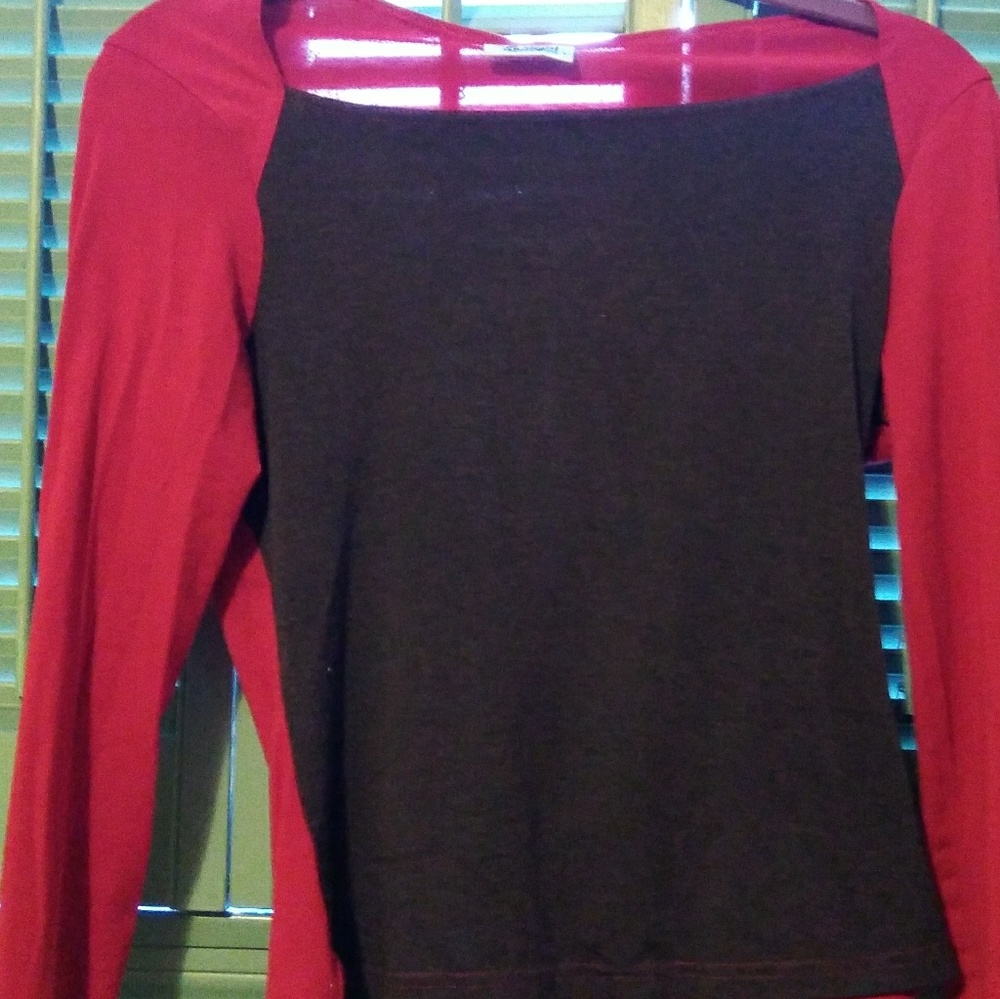 Sportsgirl red amd gray long sleeved shirt